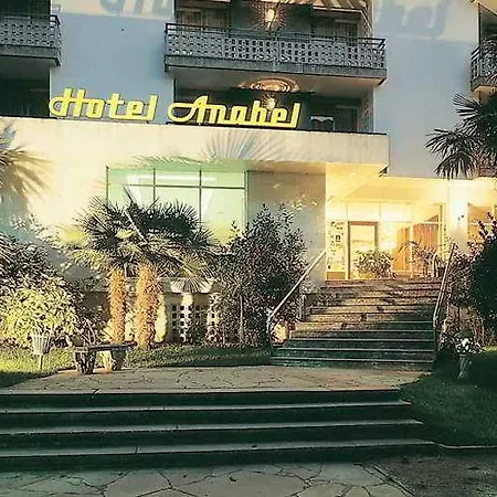 فندق Anabel 4*